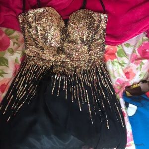 Homecoming dress black with gold sequins